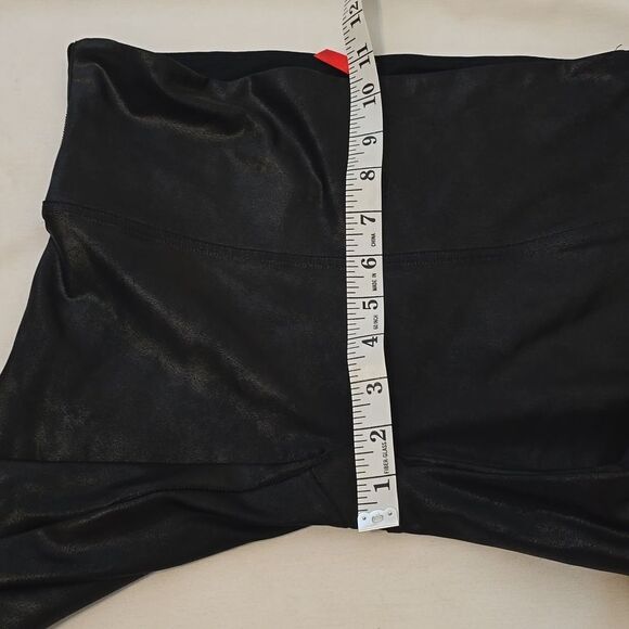 SPANX Active Tummy Shaping Cropped Leggings Size Large - Picture 4 of 7
